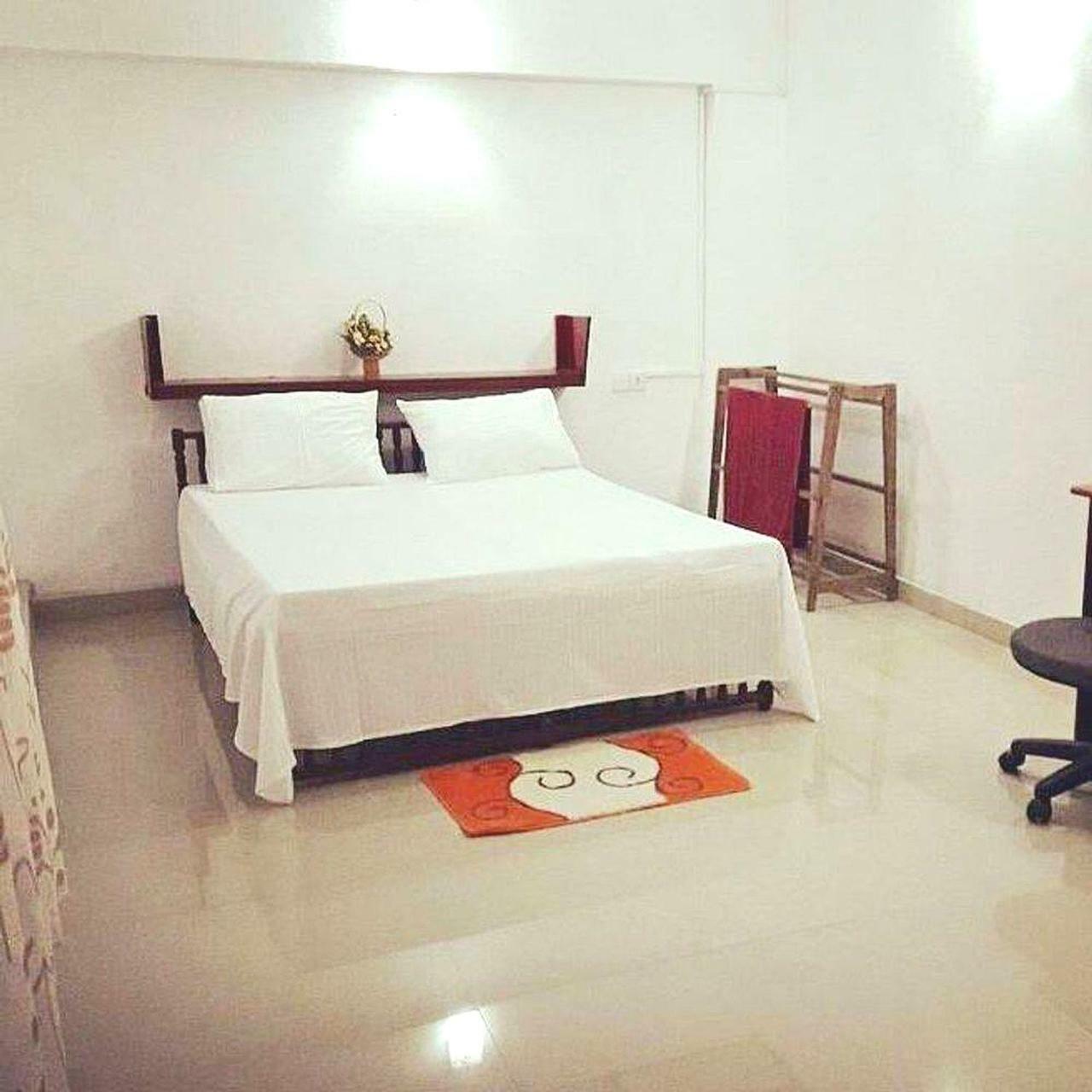 Mountview Homestay Канди Экстерьер фото